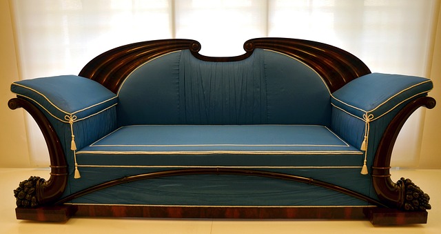 sofa zabytkowa